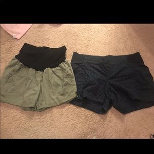 Maternity shorts